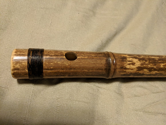 Transverse flute made of bamboo in C